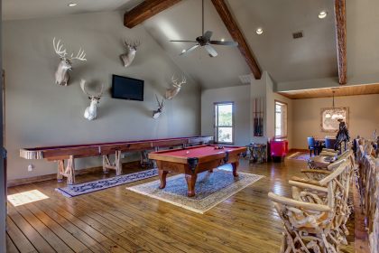 Venado-Springs-Guest-Retreat-Event-Hunting-Lodge-Texas-061