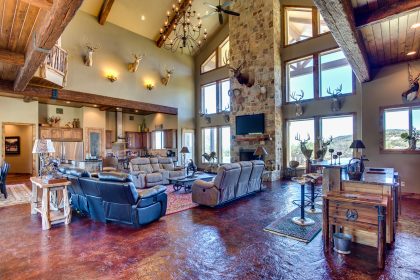 Venado-Springs-Guest-Retreat-Event-Hunting-Lodge-Texas-073