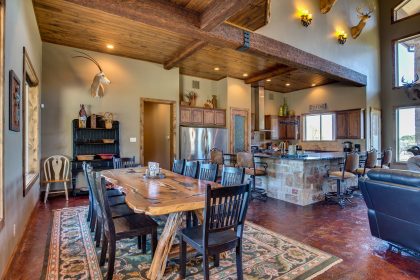 Venado-Springs-Guest-Retreat-Event-Hunting-Lodge-Texas-076