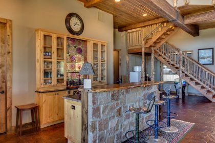 Venado-Springs-Guest-Retreat-Event-Hunting-Lodge-Texas-082