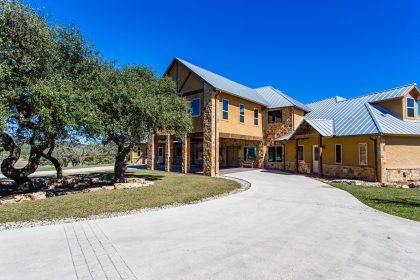 Venado-Springs-Guest-Retreat-Event-Hunting-Lodge-Texas-115